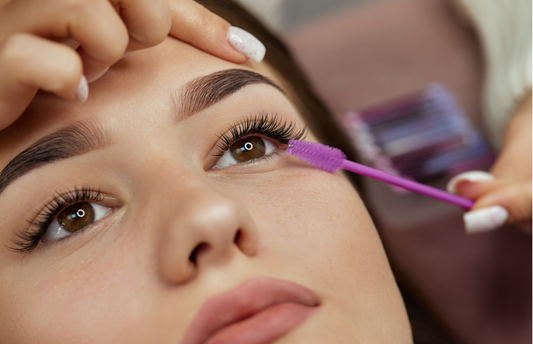 💫 Cuida tus pestañas (naturales y postizas) con estos Súper TIPS